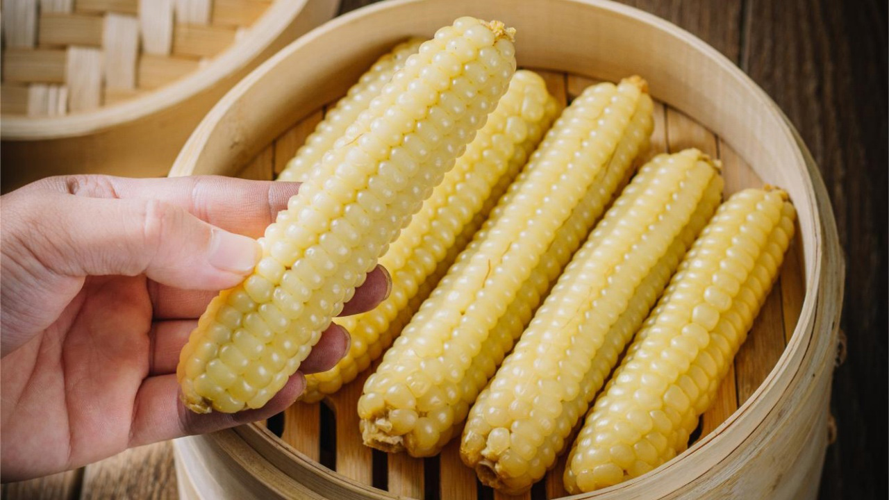 Ngô Mochi Trắng Nhật Bản - Hương Vị Tinh Khiết Từ Xứ Phù Tang